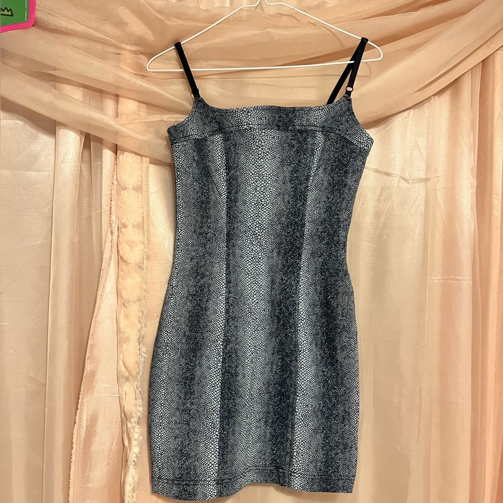 Bodycon Mini Guess Dress